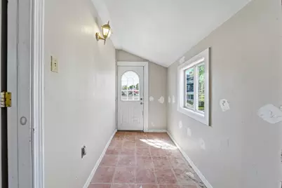 36 Ormond St, Boston, MA 02126 - Photo 24