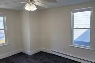 28 Lewis St, Everett, MA 02149 - Photo 10