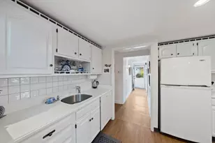 11 Old Country Way, Weymouth, MA 02188 - Photo 6
