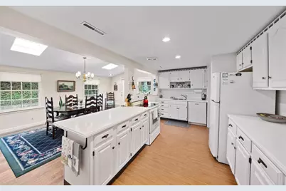 11 Old Country Way, Weymouth, MA 02188 - Photo 2