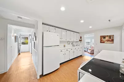 11 Old Country Way, Weymouth, MA 02188 - Photo 14