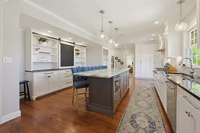 34 Russett Ln, Melrose, MA 02176 - Photo 6