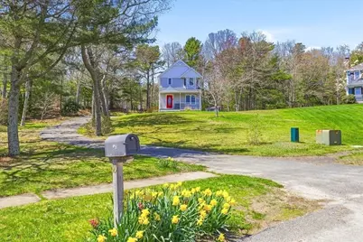 18 White Violet Ln, Plymouth, MA 02360 - Photo 2