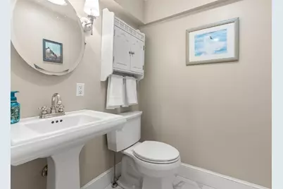 21 Purchase St, Newburyport, MA 01950 - Photo 26