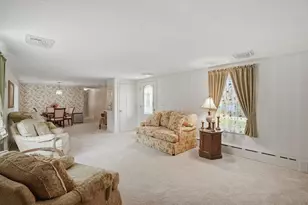 121 Wood St, Fall River, MA 02721 - Photo 12