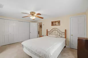 121 Wood St, Fall River, MA 02721 - Photo 32