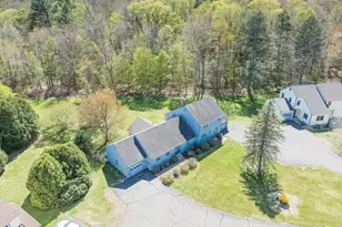 6 Duncan Dr, Deerfield, MA 01373 - Photo 8