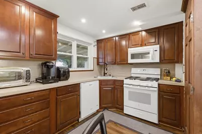 91 Gerald Ave, Brockton, MA 02302 - Photo 8