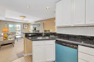 989 East St, Dedham, MA 02026 - Photo 8
