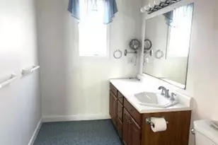 36 Fairway Ln, Blackstone, MA 01504 - Photo 14
