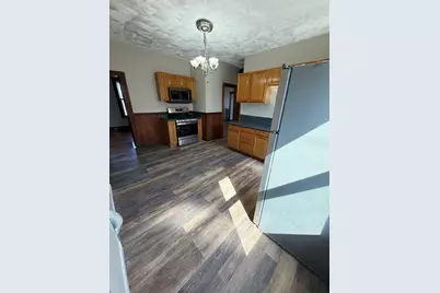 33 Newburg St #3, Boston, MA 02131 - Photo 8