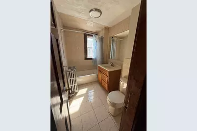 33 Newburg St #3, Boston, MA 02131 - Photo 16