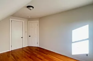 27 Barry St, Boston, MA 02129 - Photo 16