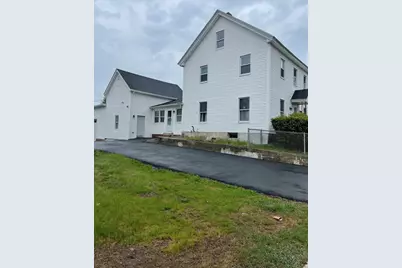 192 Hildreth St, Lowell, MA 01850 - Photo 4