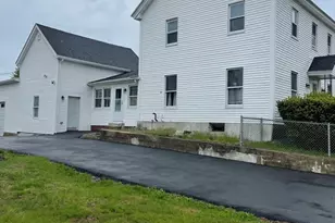 192 Hildreth St, Lowell, MA 01850 - Photo 4