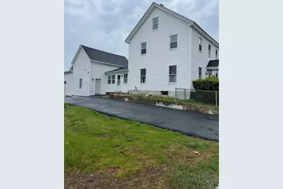 192 Hildreth St, Lowell, MA 01850 - Photo 4