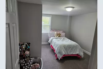 192 Hildreth St, Lowell, MA 01850 - Photo 10