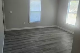 192 Hildreth St, Lowell, MA 01850 - Photo 8