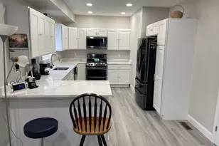 192 Hildreth St, Lowell, MA 01850 - Photo 1