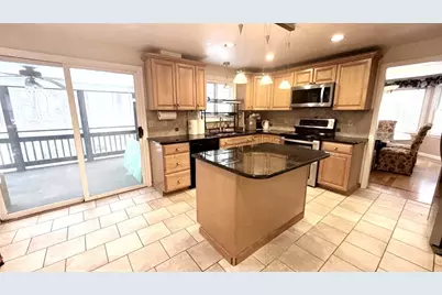 11 Quail Run Rd, Bellingham, MA 02019 - Photo 4