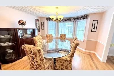 11 Quail Run Rd, Bellingham, MA 02019 - Photo 10