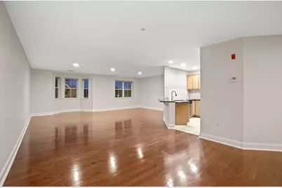 120 Wyllis Ave #424, Everett, MA 02149 - Photo 8