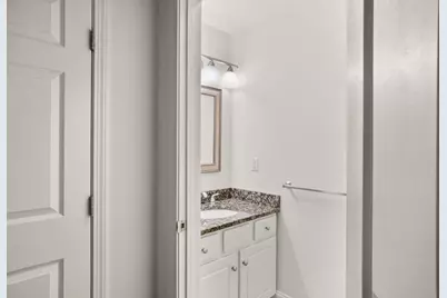 120 Wyllis Ave #424, Everett, MA 02149 - Photo 12