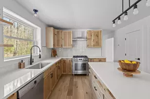 130 S E Main St, Douglas, MA 01516 - Photo 12