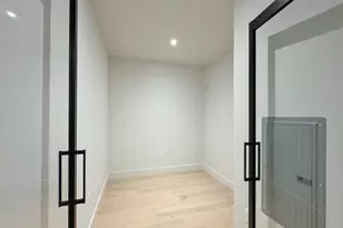 1 Nevins Hl Wy, Boston, MA 02135 - Photo 10