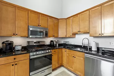 10 Kearney Sq #405, Lowell, MA 01852 - Photo 8