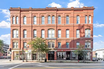10 Kearney Sq #405, Lowell, MA 01852 - Photo 2