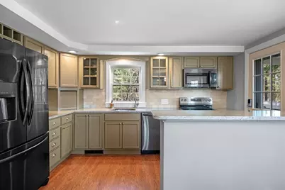 18 Cedarcrest Rd, Wilmington, MA 01887 - Photo 8