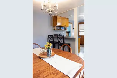 97 Pondview Dr, Chicopee, MA 01020 - Photo 12