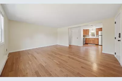 206 Western Ave #C, Essex, MA 01929 - Photo 2