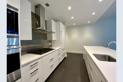 50 Liberty #6H, Boston, MA 02210 - Photo 4