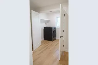 10 Banks St, Brockton, MA 02302 - Photo 20
