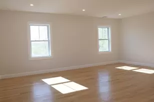 10 Banks St, Brockton, MA 02302 - Photo 20
