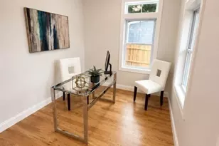 10 Banks St, Brockton, MA 02302 - Photo 8