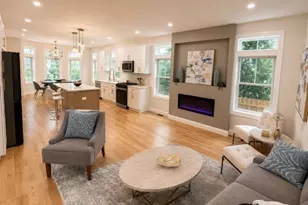 10 Banks St, Brockton, MA 02302 - Photo 4