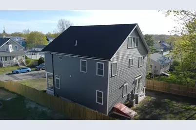 10 Banks St, Brockton, MA 02302 - Photo 28