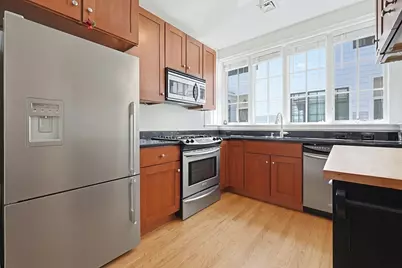 93 E Central Street #10, Natick, MA 01760 - Photo 8