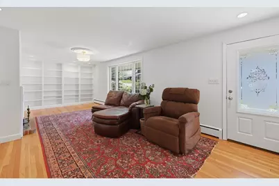 64 Eastwood Road, Shrewsbury, MA 01545 - Photo 8