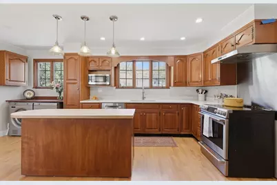 24 Spring Street, Shrewsbury, MA 01545 - Photo 14