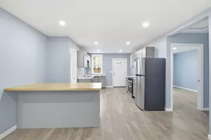 25 Bourne St, Palmer, MA 01080 - Photo 8