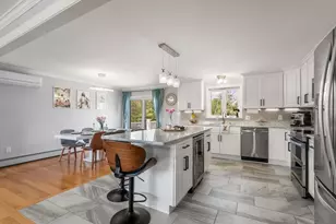42 Eagle Dr, Dudley, MA 01571 - Photo 10