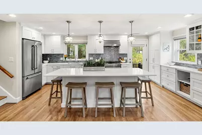 24 West Parish Drive, Andover, MA 01810 - Photo 2