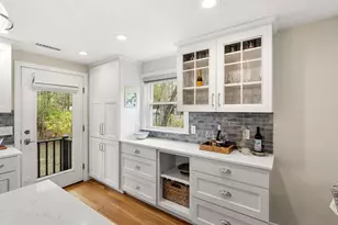 24 W Parish Dr, Andover, MA 01810 - Photo 8