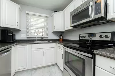17 Mary Dyer Ln #17, Easton, MA 02356 - Photo 10