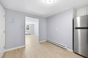 8 Maple Crest Cir, Holyoke, MA 01040 - Photo 14