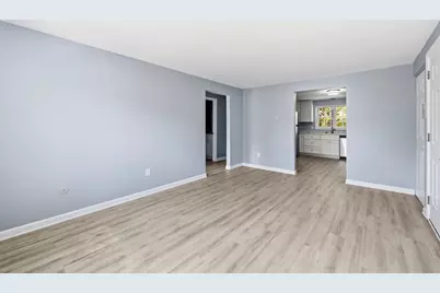 8 Maple Crest Cir #C, Holyoke, MA 01040 - Photo 18